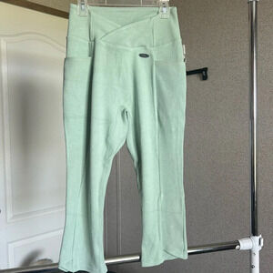 Gymshark size small‎ knitted leggings cross waistline